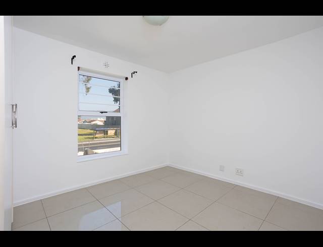 2 BEDROOM APARTMENT TO LET IN OTTERY